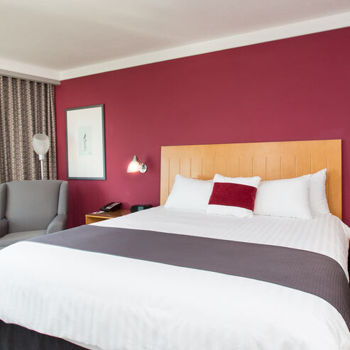 Book 2 Nights, Save $100